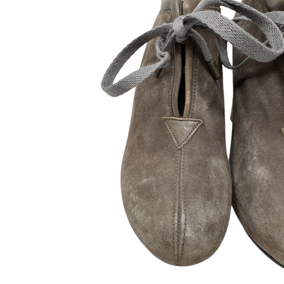 Chie Mihara Booties Heels Gray Suede - Picture 9 of 13